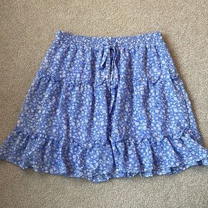 Sienna Sky Blue Floral Skirt Size M